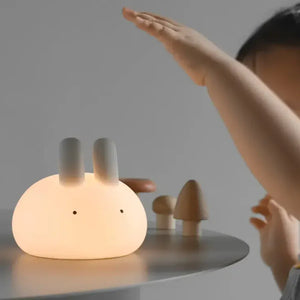Leuchtender Hase Nachtlicht aus Silikon