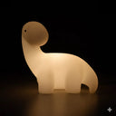 Veilleuse bébé dinosaure long cou en couleur jaune, offrant une lumière chaleureuse et joyeuse pour la chambre d'enfant.